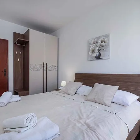 Apartamento In Porec/istrien 34258 *